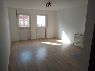 280 € - 25 m² - 1.0 Zi.