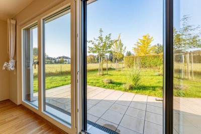 Schickes Haus mit herrlich großem sonnigem Garten!
Großzügiges Reiheneckhaus mit 4-Zimmern in Vater