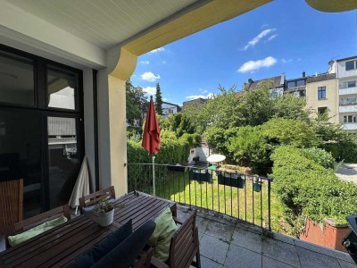 Vollständig renovierte 4-Raum-Wohnung mit Balkon in Mönchengladbach