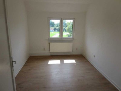 Helle 2-Zimmer-Dachgeschoßwohnung in ruhiger Lage