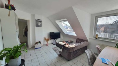 Super schöne 2-Zimmer-DG-Wohnung in Brühl bei Köln