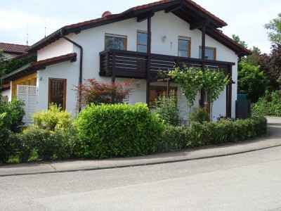 Preiswertes Einfamilienhaus in Beilstein mit Garten und Burgblick