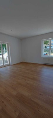 Schöne 2 Zimmer Wohnung in ruhiger Lage mit Anmietung eines separaten Stellplatzes!