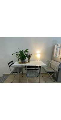 Exklusive 1-Raum-Wohnung mit Einbauküche in Leipzig