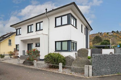 Atemberaubende Villa in Schriesheim mit Blick auf die Weinberge