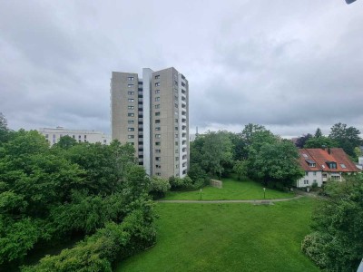 München  -  Obersendling, Schönes 1 Zi. Appartement mit Ausblick