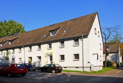 Das hat sich gewaschen,- neues Wannenbad inklusive im Erdgeschoss 2,5  Zimmer Wohnung