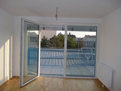 PROVISIONSFREI wunderschöne neuwertige 2016 erbaute 2-Zimmer-Wohnung im Herzen von Hernals mit 7,13 grosser Terrasse