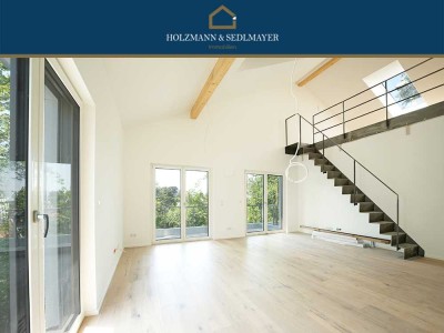 ***Reserviert*** Exklusives Wohnerlebnis über 2 Etagen: Stilvolle 3,5-Zi.-Galerie-Wohnung