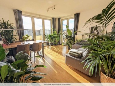 2 room modern penthouse in the heart of Mitte - August ONLY