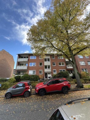 3-Zimmer Wohnung / Endetage * ca. 78m² * Balkon * PKW-Stellplatz * HH-Lohbrügge