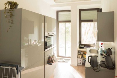 Neuwertige 1-Zimmer-Terrassenwohnung mit Balkon und Einbauküche in Kulmbach