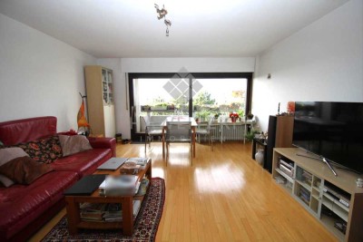 Geräumige 3-Zimmer-Wohnung, TG-Stellplatz mit fantastischer Aussicht