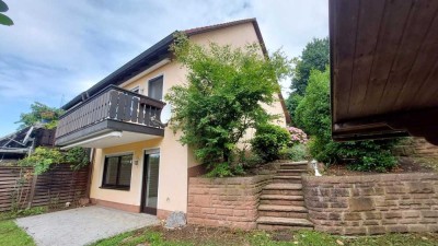 EFH mit Ausblick - neu renoviert