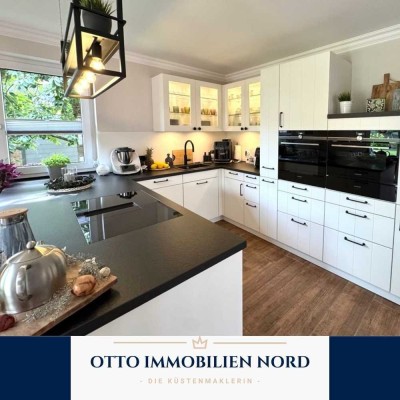 Bremerhaven-Eckernfeld: Einziehen & wohlfühlen – luxuriös modernisiertes Einfamilienhaus, Garage, We