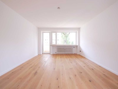 Sanierte 3 Zi. Wohnung mit hochwertiger Ausstattung im Münchner Westen
