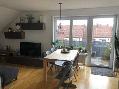 Gut gelegene 3Zimmer-Dachgeschosswohnung, 72m2, 2 OG
