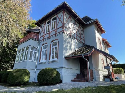 Hier werden Wünsche wahr - einzigartige Traumvilla in Wentorf zu mieten