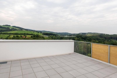 ERSTBEZUG: Familienhit * große Dachterrasse mit Ausblick