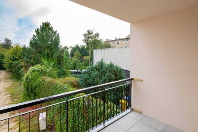Helle 2 Zimmerwohnung mit Balkon am Schlosspark Babelsberg