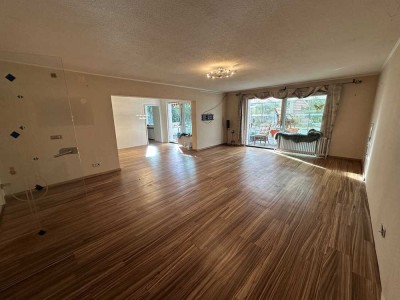 ***Terrassenwohnung mit 4,5 Zimmer Wohnung zu verkaufen***