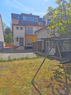 Ideal als 2-Generationenhaus , EG 3ZKBB 74,29qm, OG+DG-Maisonette 6ZK2BB 137,46 qm