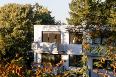Stilvolle 4-Zi-Wohnung, Erstbezug n. Sanierung, Balkon und EBK, Top-Lage in Kohlscheid