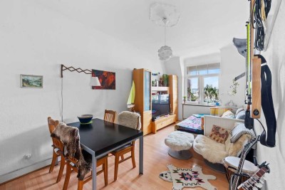 Altbauwohnung mit Balkon und Potenzial