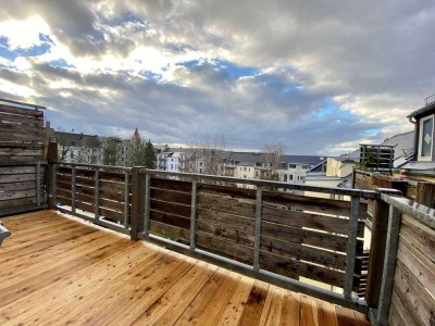 Helle renovierte 4-Raum-Maisonette-Wohnung mit großem Süd-Balkon zu vermieten