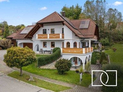 Energieeffizientes Raumwunder! Großzügiges Einfamilienhaus mit ELW in idyllischer Alleinlage