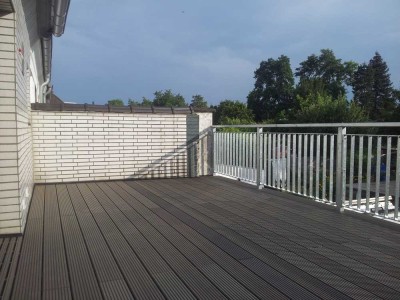 KR-West: Erstbezug nach Sanierung !  3 Zi, Maisonette, große Dachterrasse ... !