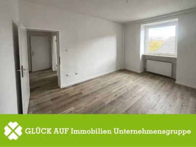 Erdgeschoss und Garten 3,5-Zimmer-Wohnung in Holsterhausen mit Balkon