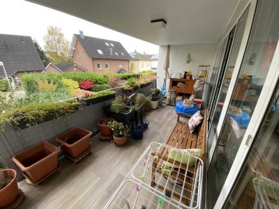 Gut geschnittene Familienwohnung mit großem Balkon