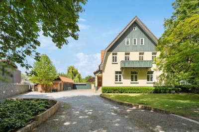 Wunderschöne, historische Villa auf großem Grund vor den Toren Hannovers