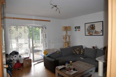 Freundliche und sanierte 3-Zimmer-Wohnung mit gehobener Innenausstattung mit Balkon in Solingen