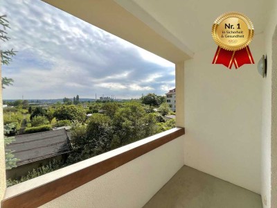 Wohnung mit Balkon I moderner Einbauküche ITageslichtbad