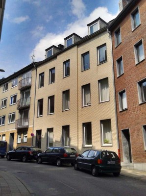 Dachgeschosswohnung am RWTH Hauptgebäude