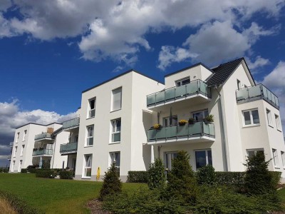 Exkl. 2-Zi-Whg. in Groß Schneen, 67 m², NB, gr. Terrasse