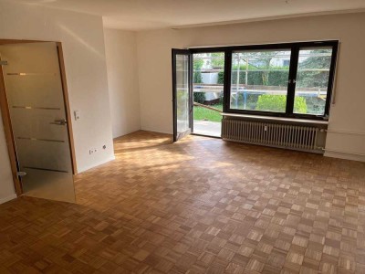 Renovierte 1-Zimmerwohnung mit Balkon in Schwetzingen