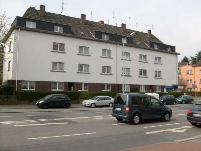 Helle 2-Zimmer-Wohnung mit Wohnküche und Balkon im EG OG in MH-Saarn