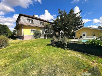 Familientraum einmalig! 250 m² Wohnfläche + 140 m²Wohnkeller! Großer Garten mit Swimmingpool! + Garage+ Sauna!