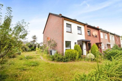 Ritterhude: Renoviertes Reihenendhaus mit Garten und Garage in familienfreundlicher Lage