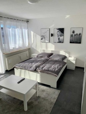 Wohngemeinschaft / Shared Apartment 3 Zimmer Voll möbliert