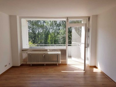 Sehr schöne, helle zwei Zimmer Wohnung in Marburg (Marbach)
