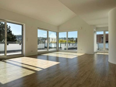 Traum-Penthouse mit 180°-Panorama über Pforzheim-Rodgebiet