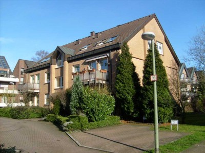 Schönes 1,5 Zimmer EG-Appartement mit Terasse in GE!