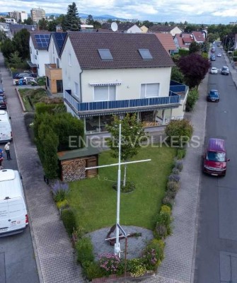 Wohn- und Geschäftshaus mit Umbaupotential