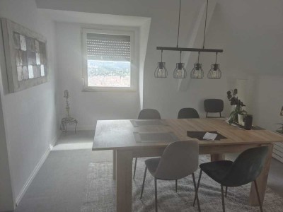 Gepflegte 4-Zimmer Dachgeschosswohnung in Stuttgart West