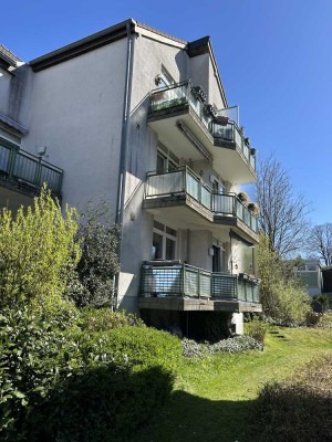 Verwirklichen Sie Ihren Wohntraum - top gepflegte 3-Zimmer Wohnung mit Balkon zu vermieten