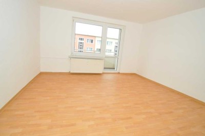 !!! Direkt in der City. 3-Zimmer-Wohnung mit Balkon!!!